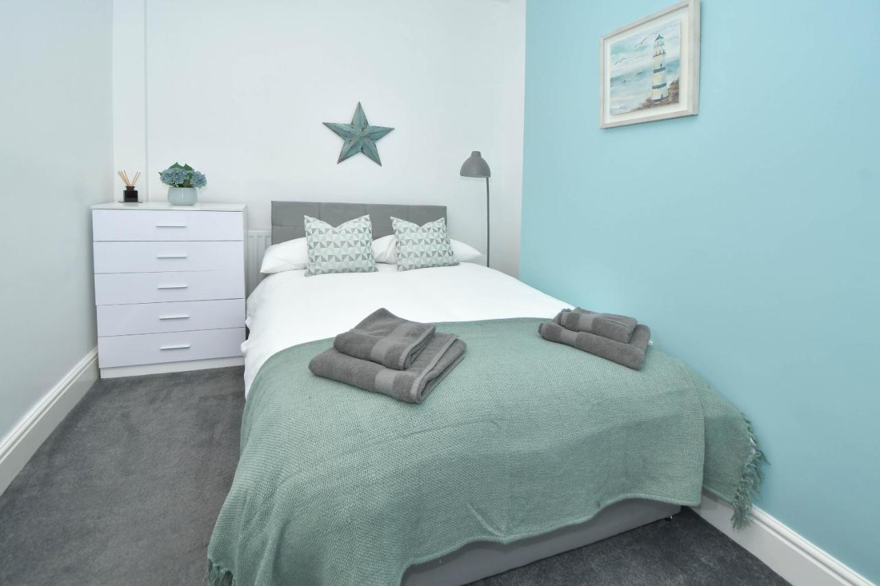 Find A Spacious And Stylish Escape In The City Centre At Sturgess House, Perfect For Longer Stays! Stoke-on-Trent Exteriör bild